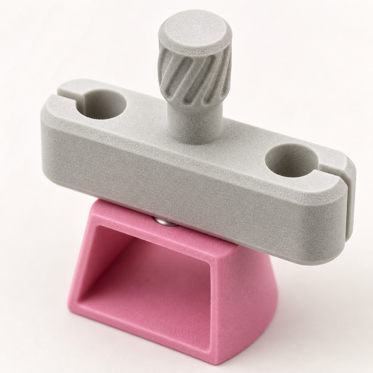 Close detail of the 3D printed glass bead cat eye magnet holder
